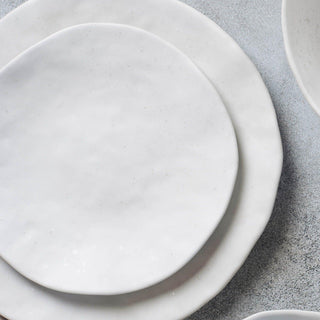 Nature Shape White Salad Plate 8.66 in - Egg Back Home