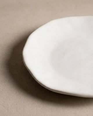 Set of 16 White stoneware ceramic Dinnerware — Pure Collection